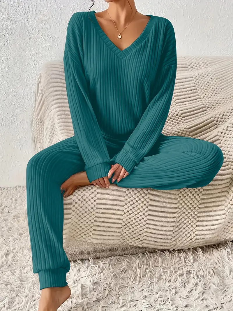 Women’s 2-Piece Loungewear Set with Ribbed Long Sleeve Top and Pants