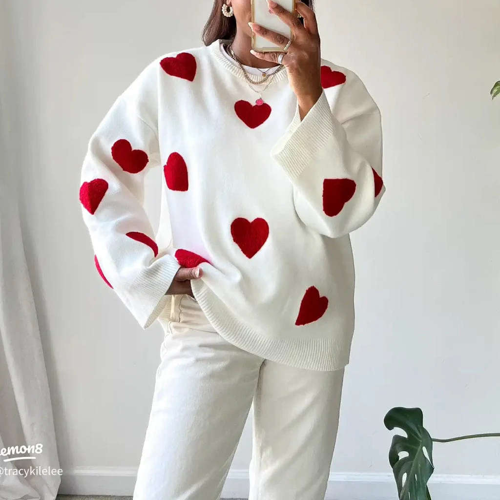Heart Print Crew Neck Sweater for Women