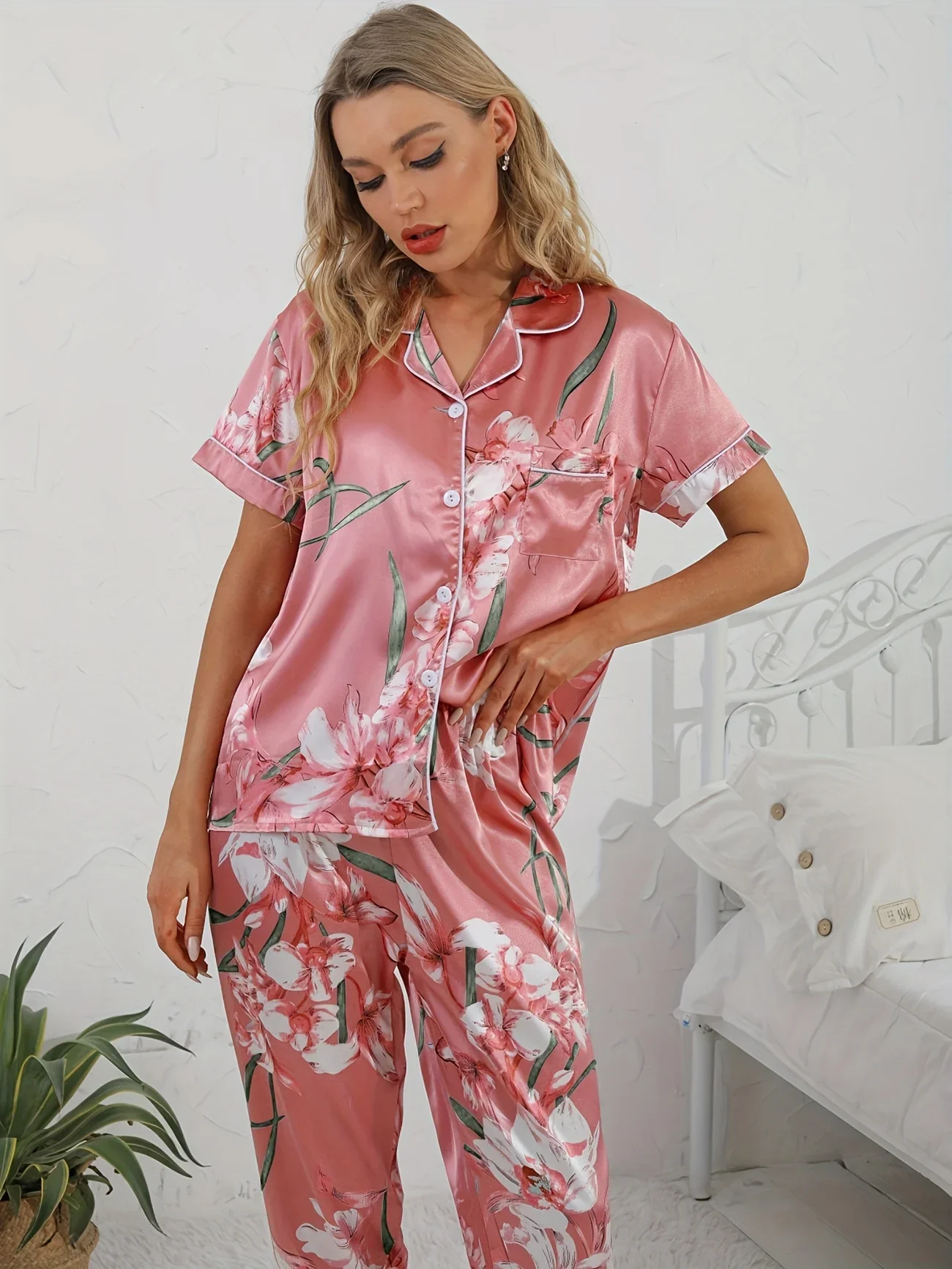 Pink Floral Two-Piece Pyjama Set for Women