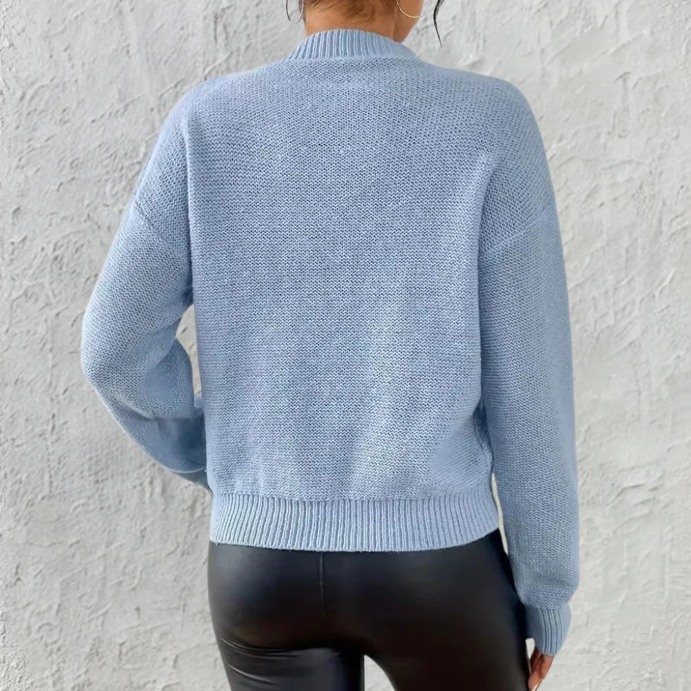 Women’s Blue Cable Knit Jumper with Round Neck and Long Sleeves