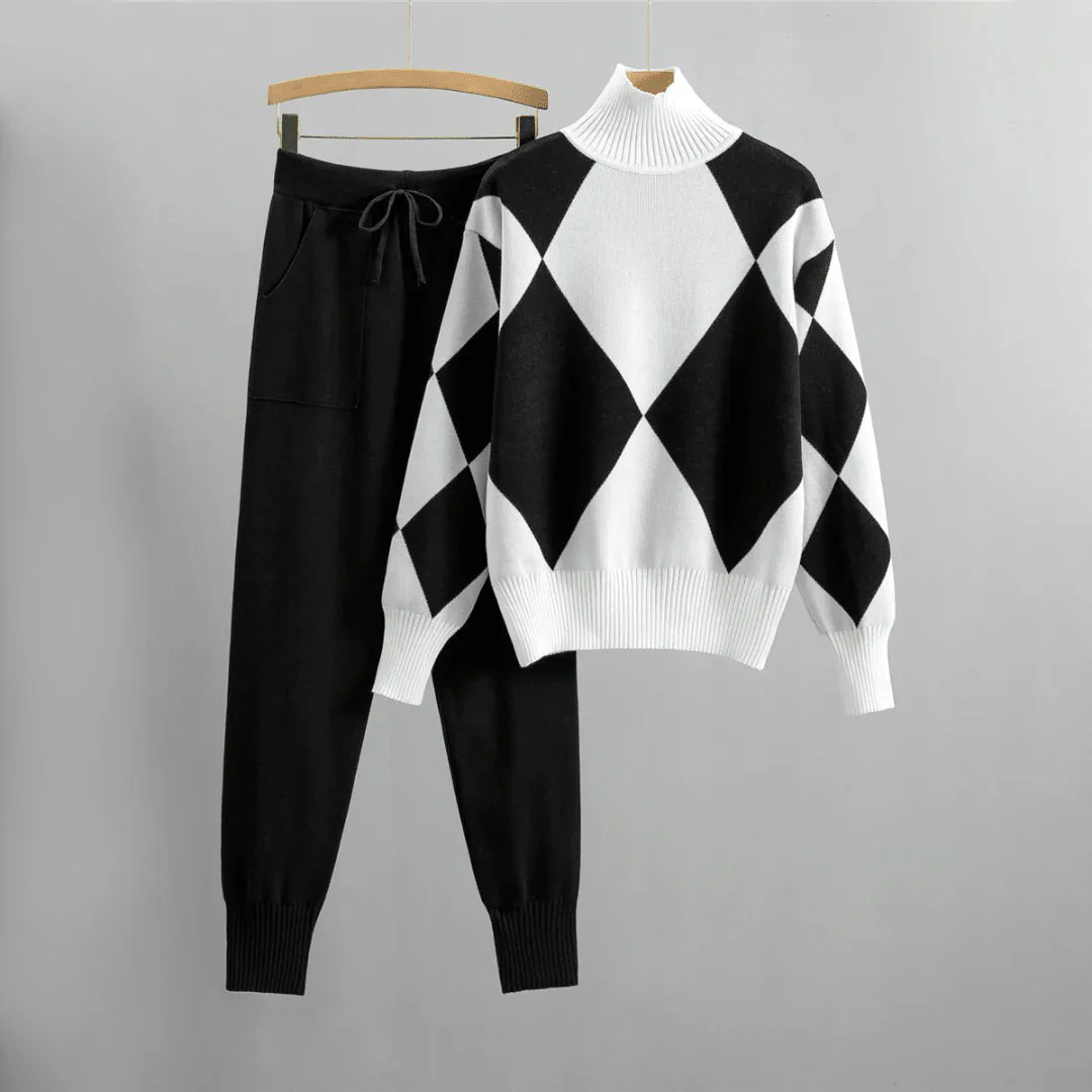 Co-ord Set with Diamond Print Pullover Sweater for Women