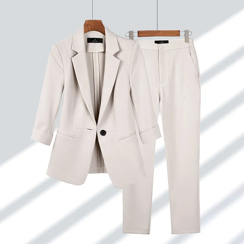 Structured Blazer and Trousers Suit for Women