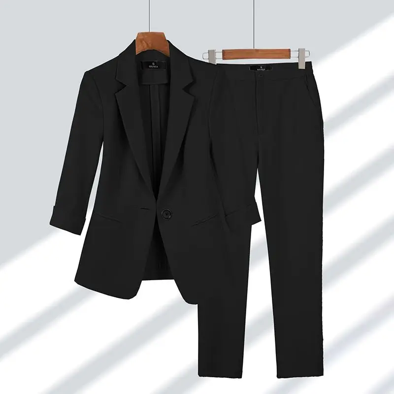 Structured Blazer and Trousers Suit for Women
