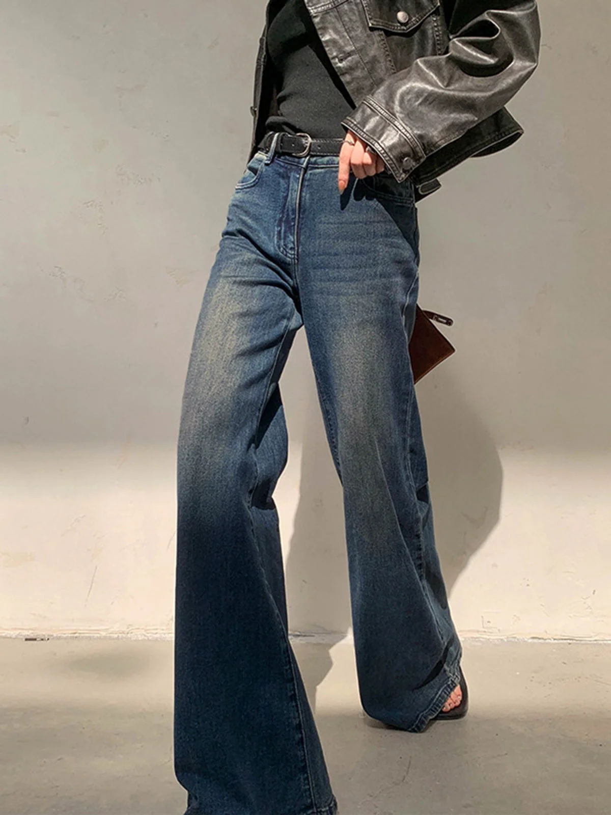 Blue High-Waisted Wide-Leg Flared Vintage-Wash Jeans for Women